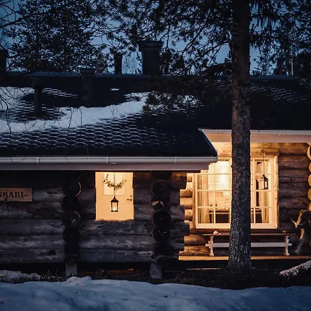 Oskari Log Cabin Chalet